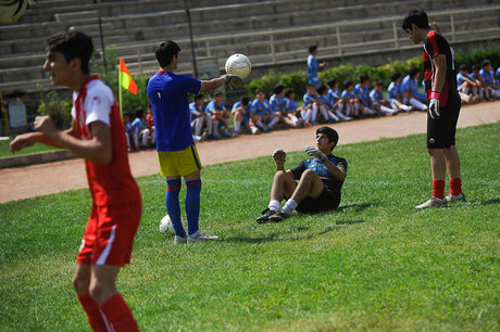 علیزاده: 20 درصد بودجه باشگاههای فاقد آکادمی کاهش پیدا می‌کند 